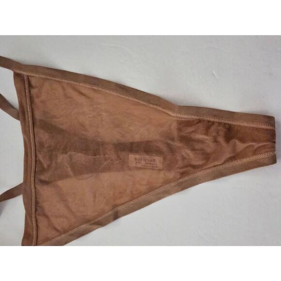 Skims thong Nwt - Picture 3 of 9